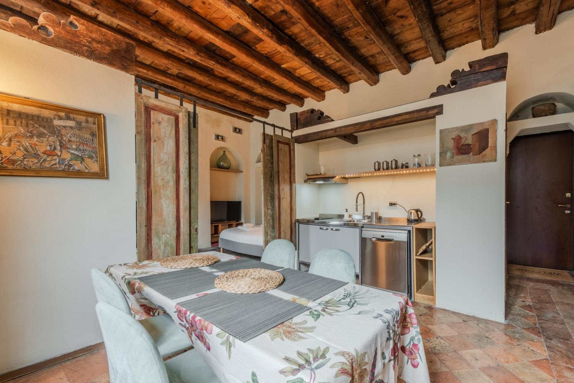 Apartamento Porta Garibaldi Antique Charm Milán